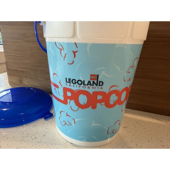 Legoland California‎ Popcorn Bucket With Lid - Picture 2 of 10
